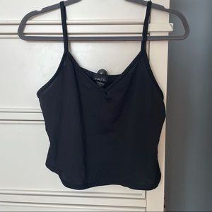 Simple black tank